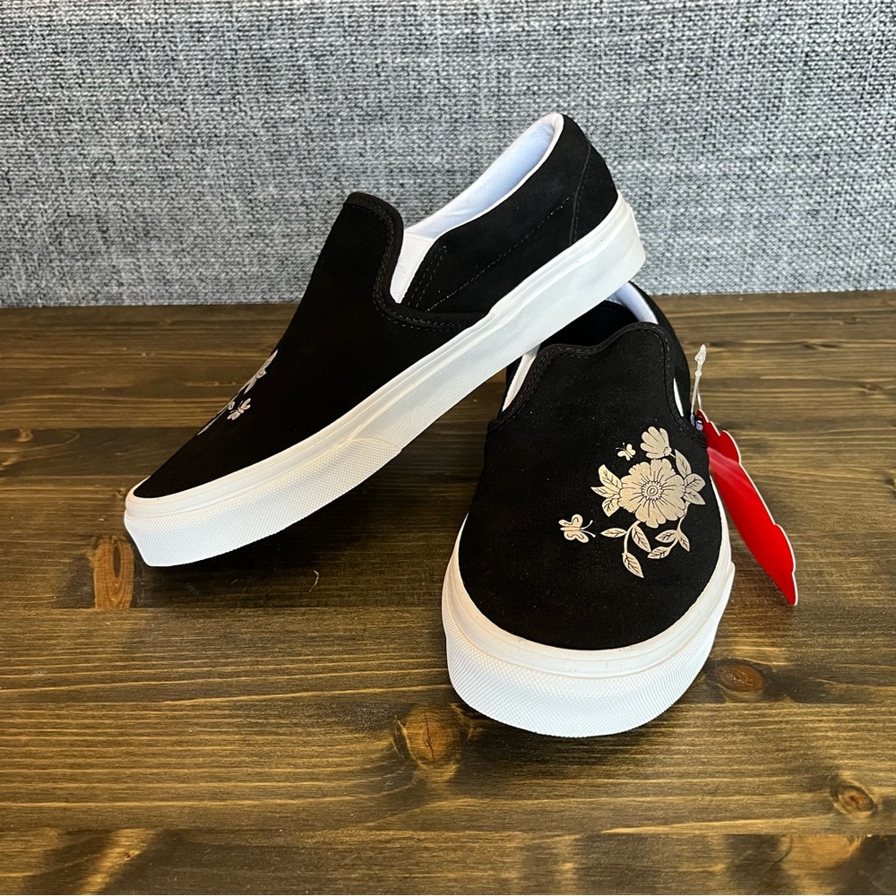 Plearlescent Black Vans Slip-On - Size 7